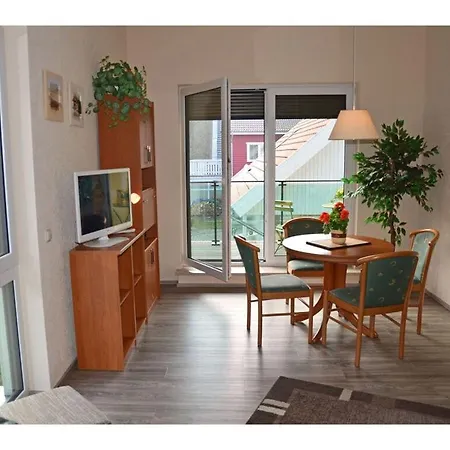 Holiday home Seelilie 1 Comfortable Glowe